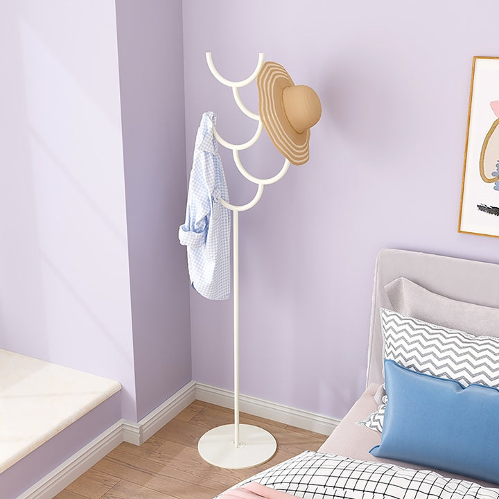 <img src="puppy.jpg" alt="استاند ملابس استيل - 175×35 سم - ابيض - Cloths Hanger.9Segal Furniture"/>